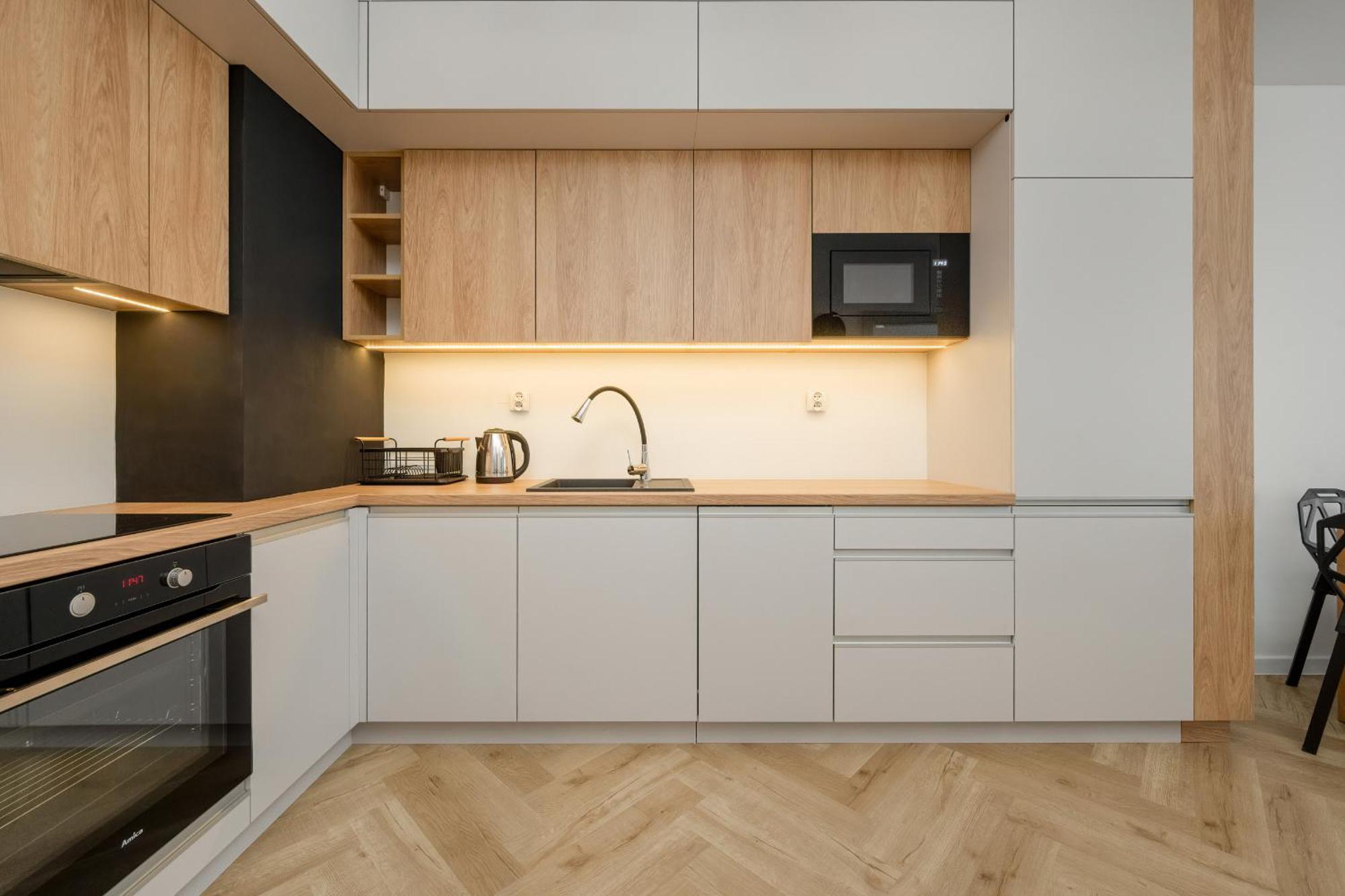 Michalczyka Stylish Apartment With Parking In The City Center Of Wroclaw By Noclegi Renters Exterior photo